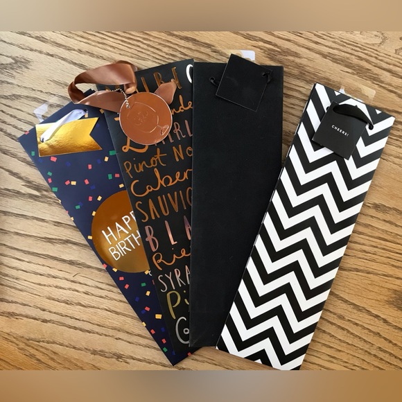 8 Wine/Bottle Gift Bags - Picture 3 of 6